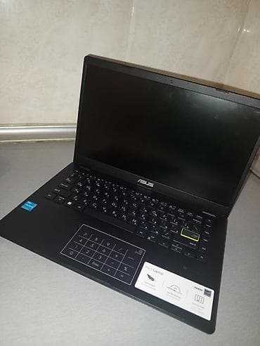 ikinci el ipad: ASUS noutbuk (adapter ilə) - Brend/model xətti: ASUS Laptop seriyası — 8