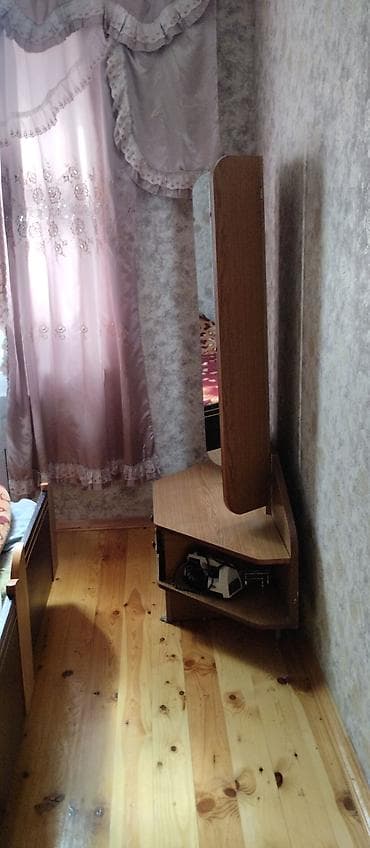 razin heyet evi: 1 mərtəbəli həyət evi – mətbəx mebeli və kombi ilə - Girişdə — 7