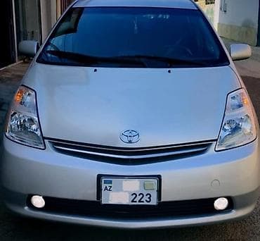 111 mator: Toyota Prius: 1.6 l | 2007 il Hetçbek — 1