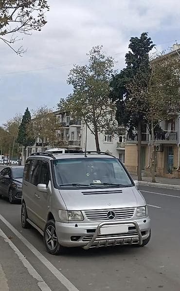 Mercedes-Benz Vito: 2.3 l | 2002 il Mikroavtobus