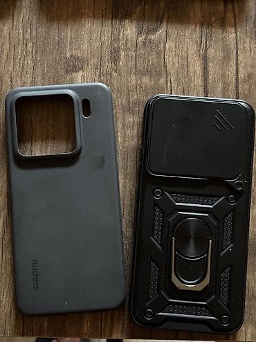 15 sadə qiyməti: Xiaomi 15 caselər. Biri qutudan çıxandı boz. Ayrı ayrı satılır. İksi — 1