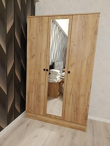top qapi qapilari: 3 qapılı, Güzgülü, Ağ, Digər material, Açılan, Düz dolab — 2