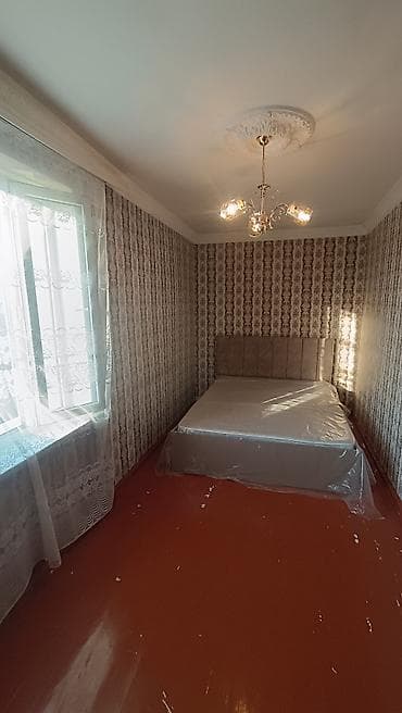 prefabrik ev: Gəncə şəhərində Kirayə 2 otaq ev verilir. Ev orta təmirlidir. Uzun — 3