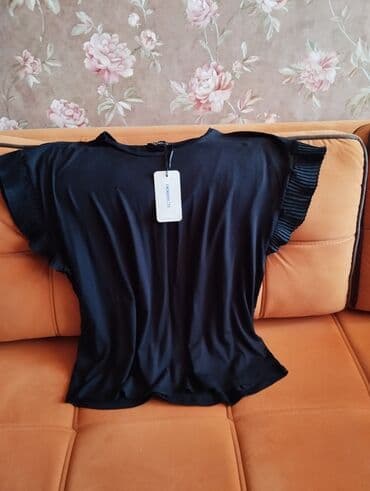 Mercedes-Benz: Kofta 35 azn razmer 48-50-52 — 1