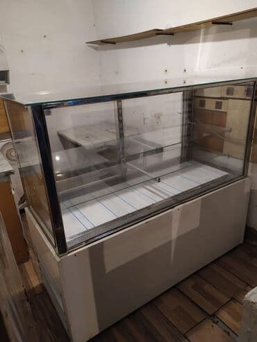 tort soyuducusu: Şüşə vitrin soyuducu - Ön, yan və üst hissəsi şüşəli vitrin – — 1