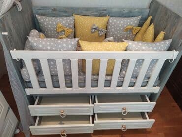 качели для детей: Для девочки и мальчика, Новый, Четырехугольная, Колыбель, С матрасом, С механизмом качания — 3