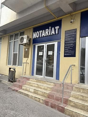 Badamdar qəsəbəsində Obyekt satılır. 182 kv.m Çıxarışı var. Yeni