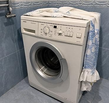 Бытовая техника: Стиральная машина Siemens, 6 кг, Б/у — 1
