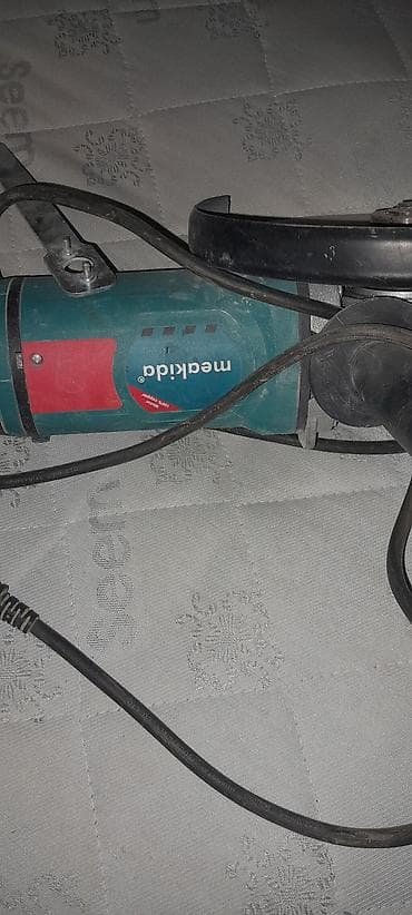 ət doğrayan mişar: Meakida bucaqlı daşlama (uşaq) – şəbəkə ilə işləyən əl aləti — 2