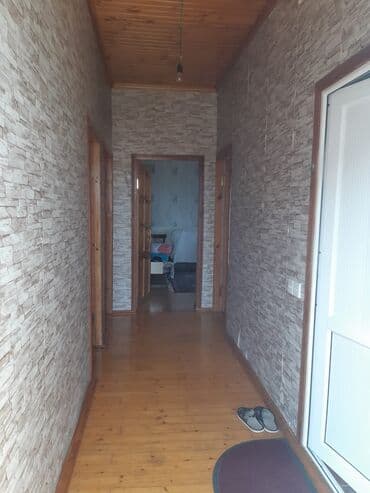 bine qesebesinde: Binəqədi qəs. 3 otaqlı, 95 kv. m, Kredit yoxdur, Orta təmir — 2