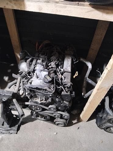 2000 bmw 320i: Məhsul: Avtomobil mühərriki (tam komplekt görsənir) Təsvir: - — 1