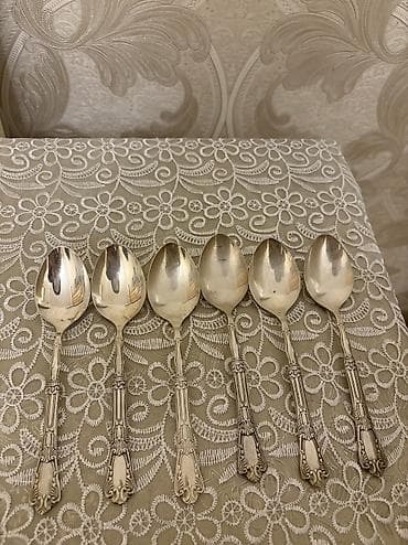 desert qaşığı: 6 ədəd klassik desert qaşığı dəsti
Melxior qaşıq — 1
