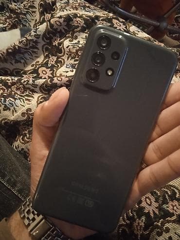 ekrani sinib: Samsung Galaxy A32, 64 GB, rəng - Qara, Barmaq izi — 2