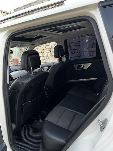 bmw e 39: Mercedes-Benz GLK-Class: 3 l | 2010 il Ofrouder/SUV — 6