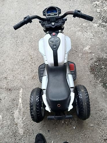 Uşaq elektrik motosikleti – 3 təkərli, ağ/gümüş rəng - Güclü — 5