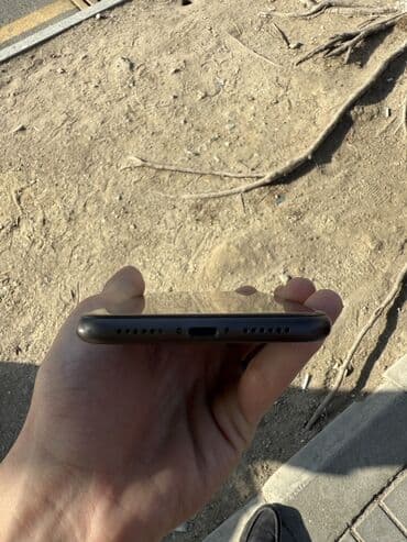 iphone 11 pro qiymeti irşad: IPhone 11, Черный — 3
