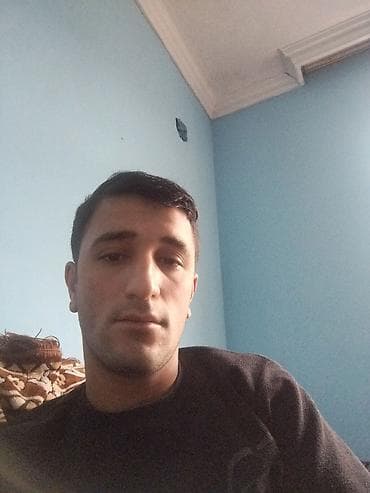 model axtarilir 2020: Model, Kişi, 26 yaş — 2