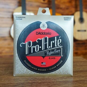 gitara satışı: Neylon Simlər, Yeni, Ünvandan götürmə, Pulsuz çatdırılma, Ödənişli çatdırılma — 1