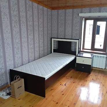 Uşaq/yeniyetmə otağı üçün mebel dəsti Tərkibi: - Tək nəfərlik çarpayı — 3