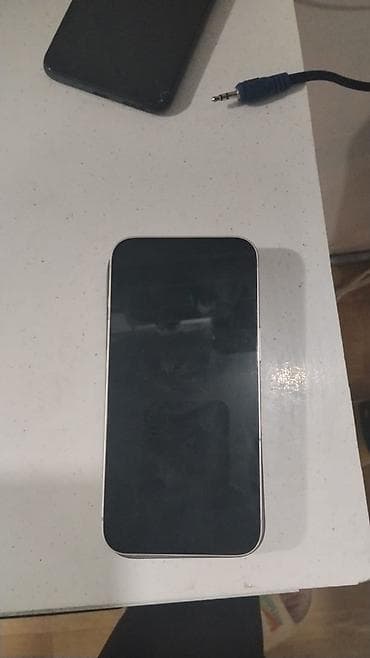 2ci əl xaladenik: IPhone 13, 128 GB, Çəhrayı, Face ID — 4