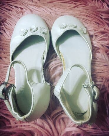 Donlar: Ayaqqabi 27 olchude(stelka 18sm), bir balaca deffekti var — 6