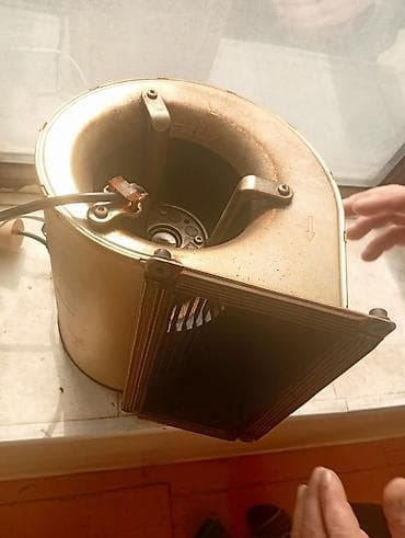 z flip 6: Ventilyator Divara quraşdırılmış — 3