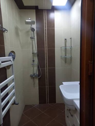 qarayev obyekt: Nizami rayonu,Qara Qarayev metrosu,12 nömrəli məktəbin yanında,3 — 5