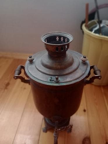 Samovarlar: Klassik kömürlü samovar - Material: mis-kalay ərintisi, tökmə ayaq və — 1