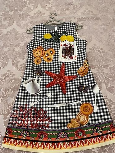 Toy paltarları: Dolce Gabbana paltar teze veziyyetdedir butun qas ve muncuqlar — 1