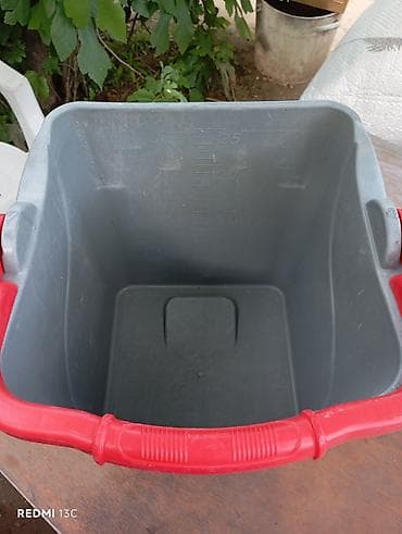 pla filament: Plastik kvadrat mop vedrəsi - Rəng: boz gövdə, qırmızı üst hissə - — 2
