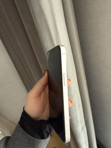iphone 14 ikinci əl: IPhone 14, 128 GB, Starlight — 3
