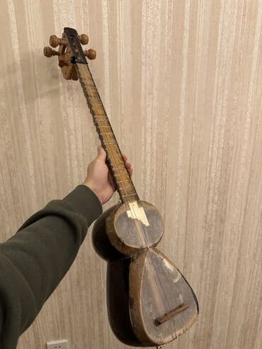 Məhsul: Tar (Azərbaycan xalq çalğı aləti) Təsvir: - Klassik 11 pərli