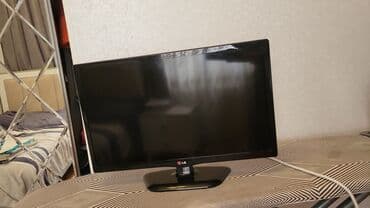 Televizor LG LCD 24" — 1