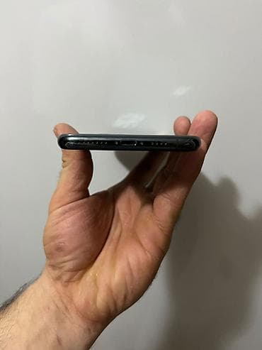 iphone 13 pro max ekran: IPhone 11 Pro, Matte Midnight Green — 4