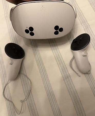 Digər oyun və konsollar: Meta Quest 3S (128 GB) VR qulaqcıq və idarəetmə pultları - Model — 2