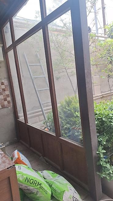 taxta pencərə: Ağac karkaslı şüşə terras/pergola bölməsi - Material: möhkəm taxta — 2