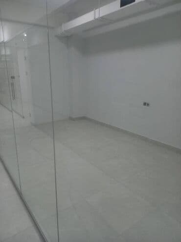 kiraye kafe verirem: Obyekt icarəyə verilir. 48 kv. Kurs, Ofis üçün uyğun olan 3 aytrı — 7