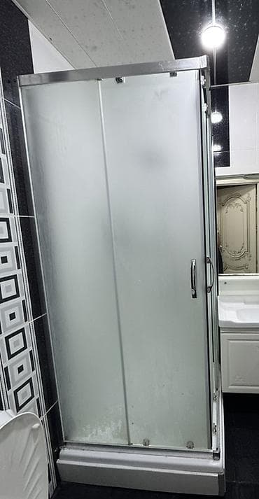 su radiatoru ev: **Duş kabina** 50manat içindeki butun aksesuarlarda ustunde verecem — 1