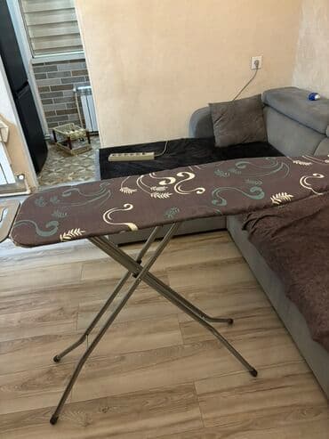 köhnə ütü: Məişət texnikası və ev ləvazimatları seti - Ütüləmə masası: Sabit — 1