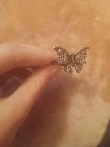 Digər bijuteriyalar: Kəpənək formalı üzük(yanında ölçüse ayarlana bilən üzük də hədiyyə — 2