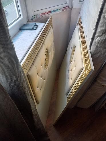 matras islenmis: 1 eded çarpayıdır.Matras ve baza.Şekilde göründüyü kimi yaxşı — 1
