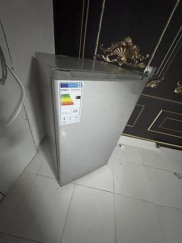 Eurolux mini soyuducu - Kompakt tək qapılı dizayn, ofis, yataq otağı — 5