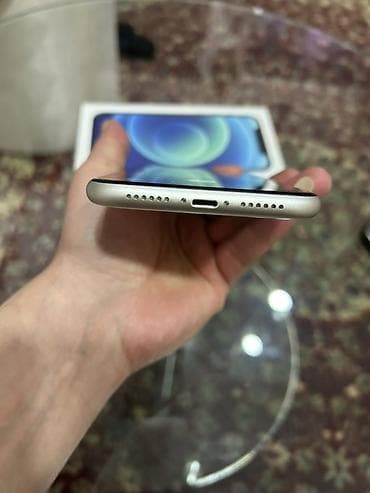 ipona: IPhone 11, 64 GB, Ağ — 4