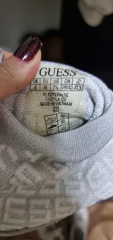 krasovkalar 2019: Ölçü: 38, rəng - Ağ, İşlənmiş — 4