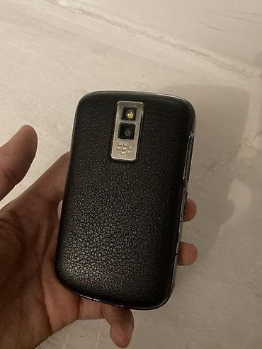 Blackberry Bold, rəng - Qara, Düyməli