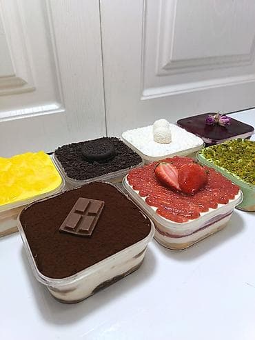 qara tut murebbesi: Meyvəli və şokoladlı kub tiramisu çeşidləri Məzmun və ləzzətlər: - — 3