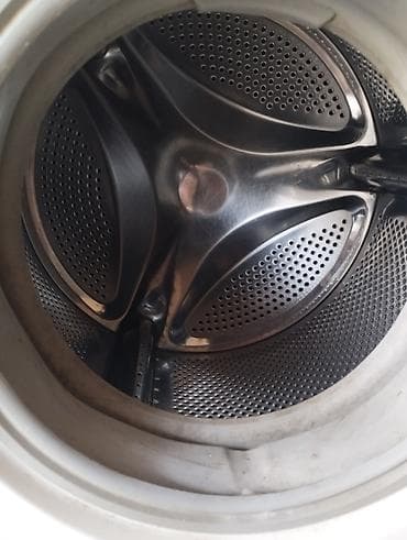 su cəni işləmiş: Samsung 6KQ Paltaryuyan Prablemi yoxdur yuyub qurudan Var elaqe — 2