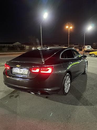 Chevrolet Malibu: 2 l | 2017 il 193000 km Sedan