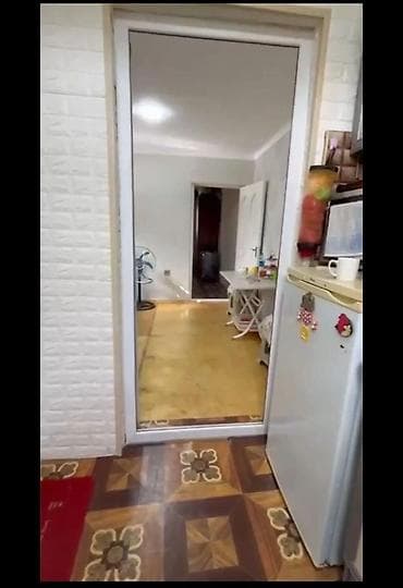 ucarda satilan evler: 2 Otagli Ev Xirdalan şeheri xezine palace icerde Tovuz marketin Yani — 5