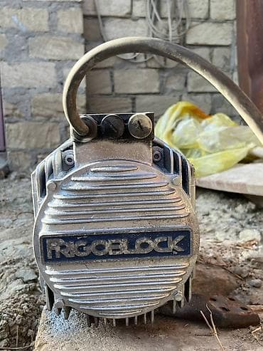 su motoru ustasi: Generator alternator Frigoblock. Alnaniya — 4